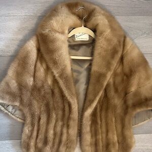 Emba Authentic vintage mink fur cape / stole in a beautiful Autumn Haze brown.